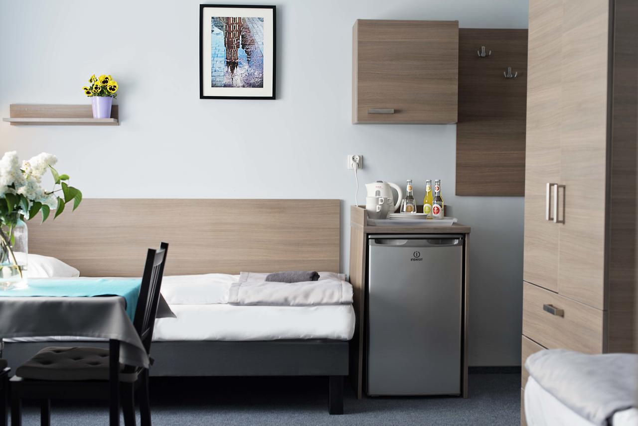 Hostel Azymut Września المظهر الخارجي الصورة